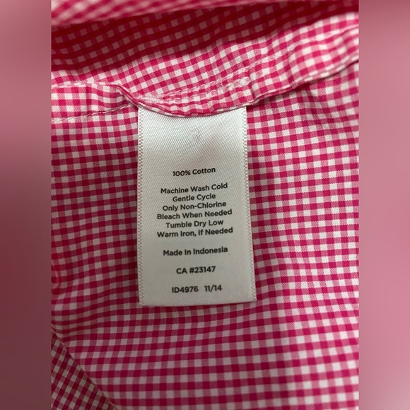 Talbots Woman Plus Size 1X Red & White Gingham Long Sleeve Button Front Shirt. - Picture 6 of 11